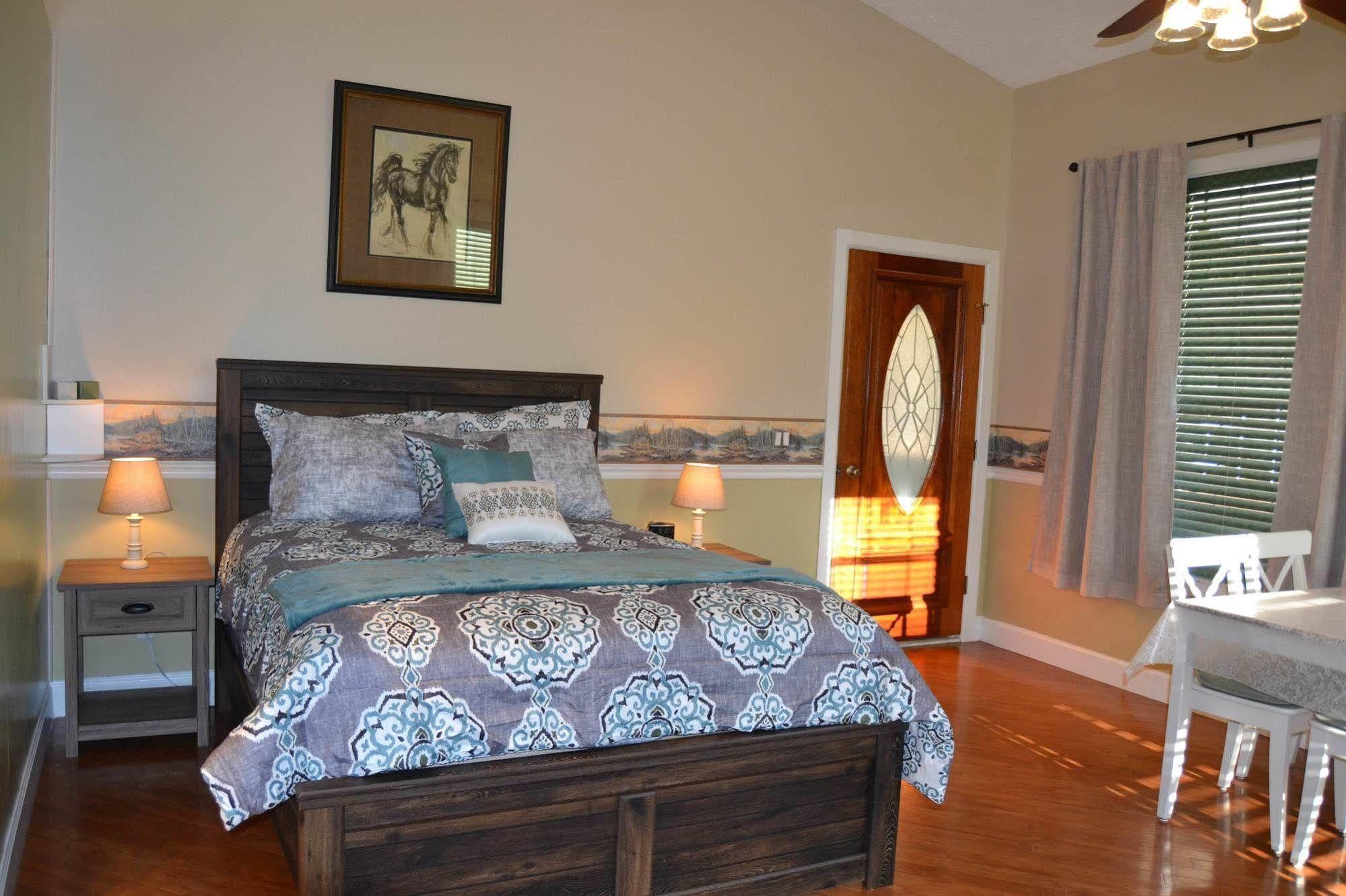 Bed and Breakfast Rock Pointe Ranch Floral City Екстер'єр фото